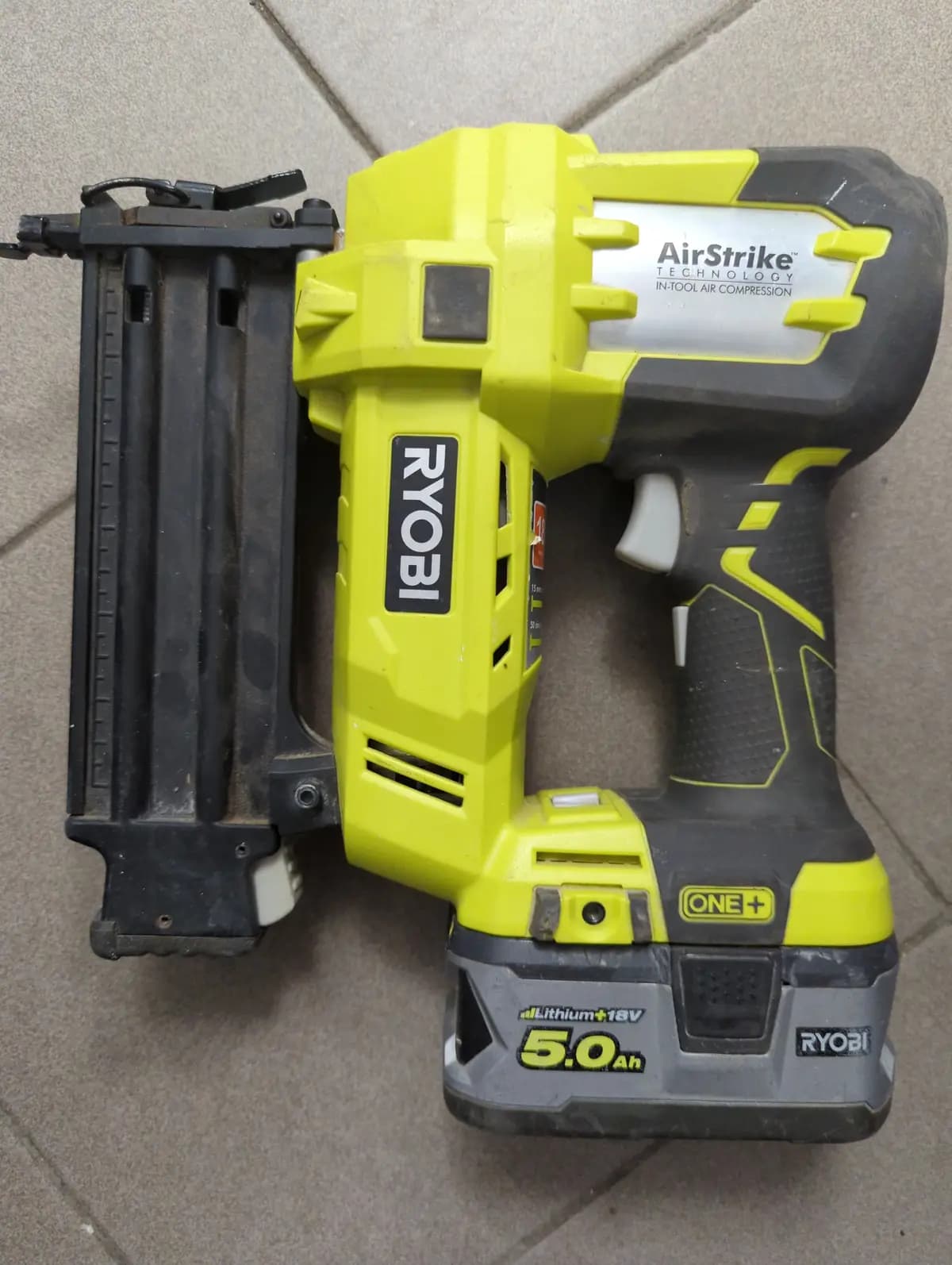 Viniakale Ryobi R18N18G